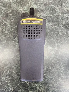 Radio bidireccional Motorola PR1500 VHF - sin batería - ligeramente usada - Imagen 1 de 7
