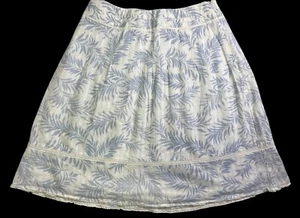 Falda Ann Taylor Blanca Hojas Azules Diseño Bordado Ajuste y Falda Acampanada Talla 4 - Imagen 1 de 7