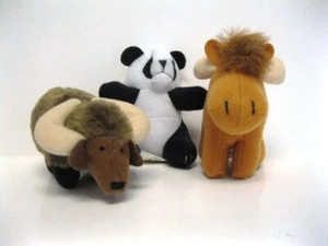Lote de 3 juguetes Mcdonald Happy Meal 1997 vintage animales amigos ~ carnero, alce, panda - Imagen 1 de 6