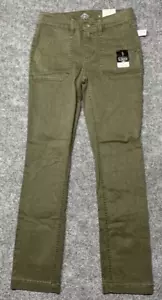 St. Johns Bay Jeans Womens Petites 2P Green Easy Fit Straight Leg Stretch New - Picture 1 of 12