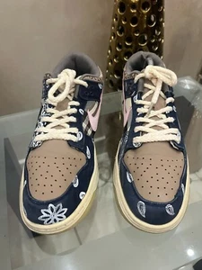 Nike Dunk QS SB x Travis Scott Cactus Jack Gr.9,5 - Bild 1 von 14