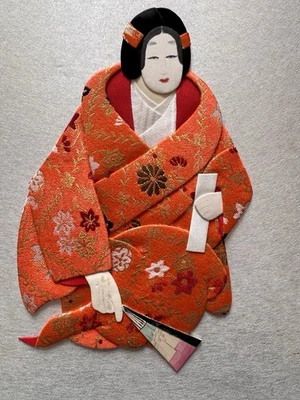 Arte de pared de tela japonés Oshi-e de colección para mujer en kimono 3D hecho a mano 10,75" x 9,5 Foto 1 de 4