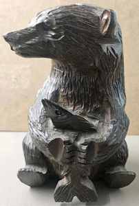 Vintage Wood Sitting Bear Salmon Fish Brown Black Grizzly Hand Carved Wooden Txx - Picture 1 of 15