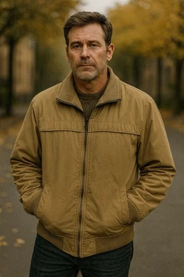 Dockers Men's Khaki  Zip Front Quilt Jacket Polyester Pad Lining RN 54163 Size L - Image 1 of 4