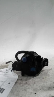 2017 Nissan Rogue Sport Right Fog Light Assembly White OEM 79919 83K Miles - Изображение 1 из 3