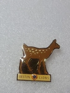 Ciervo de solapa vintage Reston Lions Club bebé ciervo esmalte en tono dorado (GW7) - Imagen 1 de 4