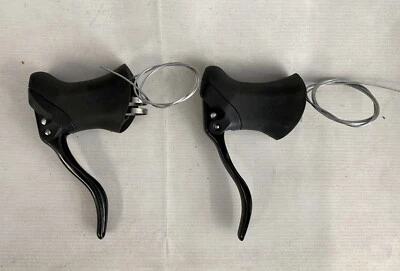 Tektro Road bike Drop handlebar Brake levers with Cable - Image 1 of 2