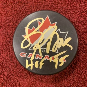Larry Robinson Signed Team Canada Puck ‘HOF 95’ Inscription Autograph NHL - Picture 1 of 1