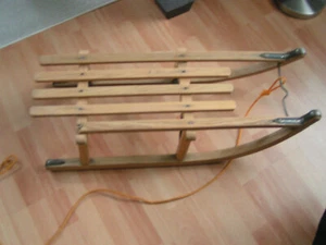 Alter Schlitten, Holzschlitten, Rodelschlitten, Rodel 1990er Jahre - Bild 1 von 6