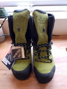 Haix Protector Ultra GTX Boots - Picture 1 of 15