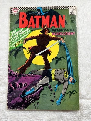 DC Comics Batman #189 February 1967 1st Silver Age Appearance of Scarecrow - Image 1 of 4