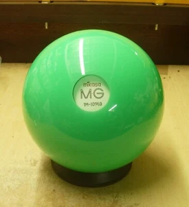 g4-959 11 lb  mikasa MG Acrylic GREEN Bowling Ball former display w/o box - Picture 1 of 7