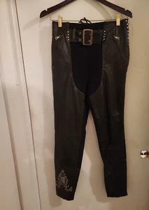 Pantaloni Harley Davidson donna taglia 36/8W pelle nera attrezzatura equitazione stringati dietro - Foto 1 di 19