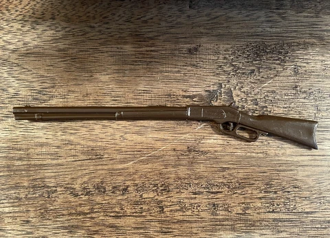 Vintage Marx 6.5" Brown Plastic Rifle Toy Gun - Geronimo Johnny West Jane West Cover