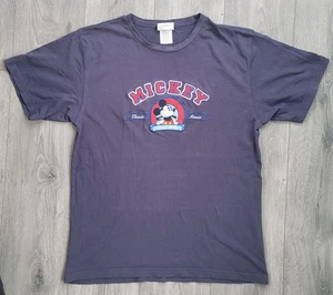 Walt Disney World Mickey Mouse Since 1928 Cartoon Navy Graphic TShirt Size Large - Picture 1 of 4