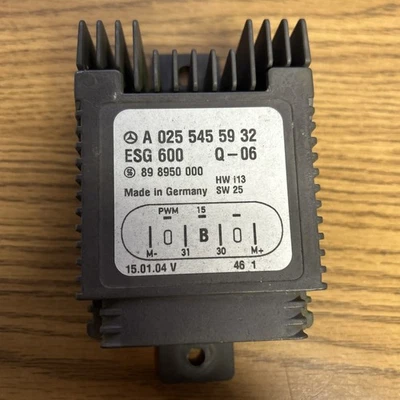 2004 CHRYSLER CROSSFIRE Coupe AUXILIARY FAN RELAY CONTROL MODULE Oem A0255455932 - Imagen 1 de 4