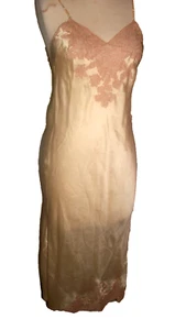 AMAZING VINTAGE 1940'S WWII ERA ALL SILK CREAM DRESS BIAS SLIP WITH ECRU LACE S - Picture 1 of 8