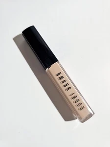 Corrector instantáneo de cubierta completa Bobbi marrón arena nuevo - Imagen 1 de 2