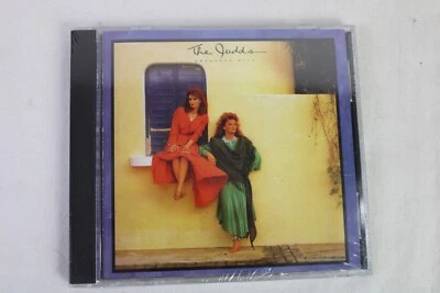 The Judds Greatest Hits CD Why Not Me Give A Little Love Is Alive Have Mercy NEW - Imagem 1 de 4