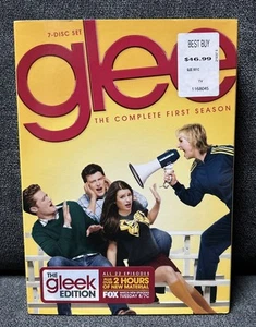 Glee: The Complete First Season (DVD, 2010, 7-Disc Set) Widescreen New Sealed - Picture 1 of 8