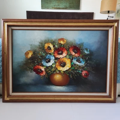 Vintage Artist Signed Floral Still Life Oil Painting on Canvas Heavy Impasto - Image 1 of 4