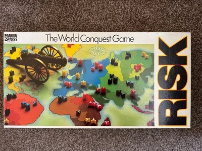 Risk The World Conquest Board Game, 1985, Vintage, Parker Games complete  - Image 1 of 3