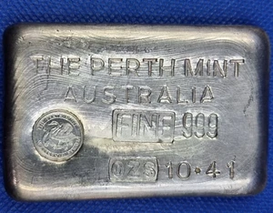 Vintage Type B Perth Mint 10oz Poured Silver Bar Well struck and High Grade! - Picture 1 of 4