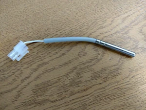 Daikin Rotex 5011233 NTC Wassertemperatursensor EHYKOMB33AA Gaskessel - Bild 1 von 3