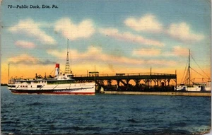 Public boat dock Erie Pennsylvania Linen Postcard E6 - Picture 1 of 2
