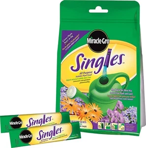 Miracle-Gro Singles 20 Sachets Soluble Plant Food - Plant Fertilizer - Picture 1 of 1