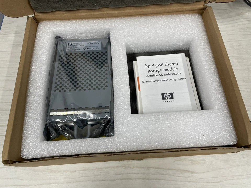 300867-001 Compaq 4-PORT ULTRA3 SCSI SHARED STORAGE MODULE - Brand New Sealed! - Image 1 of 4