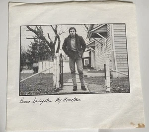 1985 Bruce Springsteen “MY HOMETOWN” “SANTA CLAUSE IS COMIN’ TOWN” VG++ - Foto 1 di 4