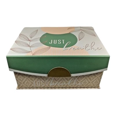 Caja de almacenamiento Just Breathe moderna organización de regalos costeros cierre de gancho y bucle Foto 1 de 4