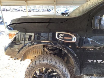 Driver Fender Platinum Reserve Thru 12/31/17 Fits 17-18 TITAN XD 4573542 Foto 1 de 4