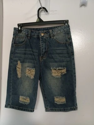SHEIN BOYS SHORTS JEANS ANGUSTIADO BOLSOS ZÍPER BOTÃO TAMANHO 10 - Imagem 1 de 3