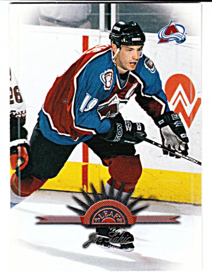1997-98 LEAF #35 JOE SAKIC Colorado Avalanche Hockey Card - Image 1 of 1