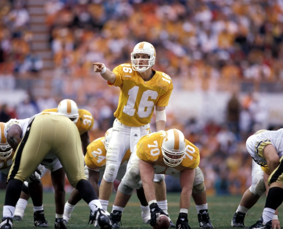 Фотография Пейтона Мэннинга из Tennessee Volunteers 8x10 футбольная печать NCAA NO3 - Изображение 1 из 1
