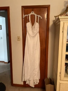 NWT $399 David's Bridal Galina Size 6 Ivory Beaded Halter Wedding Dress Y8977 - Picture 1 of 7