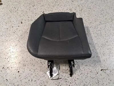  REAR PASSENGER LOWER SEAT fits MERCEDES-BENZ E500 2004 - Image 1 of 4