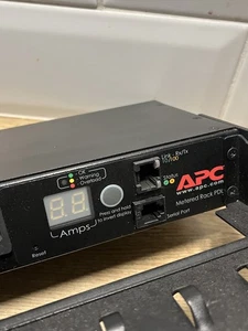 APC PDU Power Distribution Unit 200-230 V 8 AC outlets 0U/1U Black AP7821B - Picture 1 of 6
