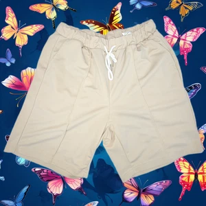 Shein Women’s Beige High Rise Elastic Waist Drawstring Shorts Size Large - Picture 1 of 4