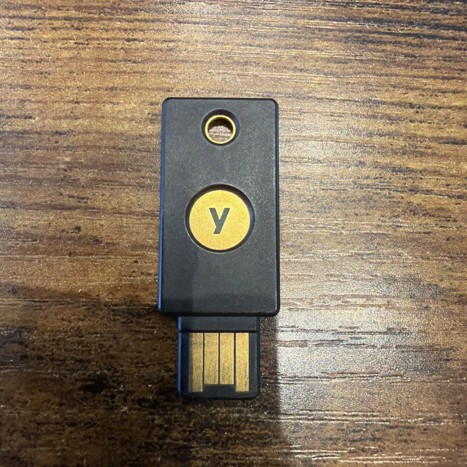Yubico - Sicherheitsschlüssel - NFC - Bild 1 von 1