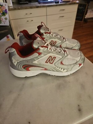 Zapato para correr New Balance 411 plateado blanco rojo CW411SR para mujer 10 zapatillas tenis  Foto 1 de 4