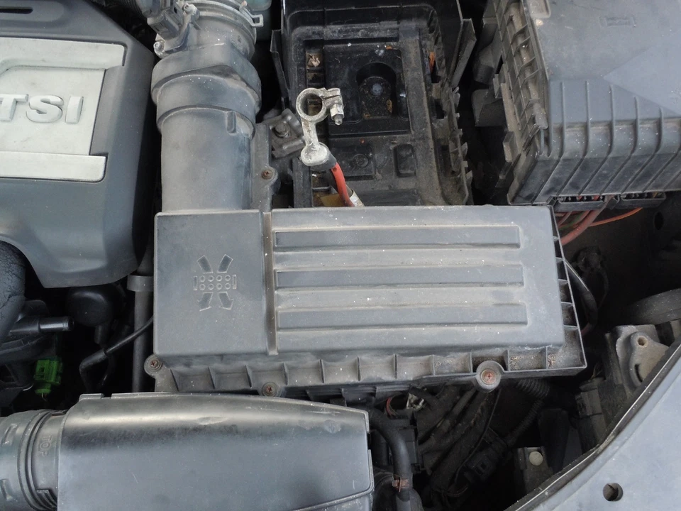 Volkswagen Passat 2008-2010 2,0 L filtro de aire carcasa identificación CCTA OEM Foto 1 de 1