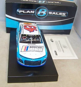 1:24 ACTION 2018 #43 NASCAR RACING EXPERIENCE BUBBA WALLACE AUTOGRAPHED 1/96 #49 - Picture 1 of 7