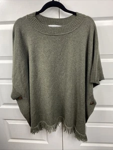 Cárdigan poncho Stitch & Needle 100 % cachemir con flecos verde oliva talla única - Imagen 1 de 7