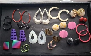 Set Vintage Runde Ohrringe 80er 90er Retro Mod Statement Ohrstecker Mehrfarbig  - Bild 1 von 14