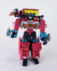 Transformers Reveal the Shield Deluxe Class Perceptor Actionfigur - Bild 1 von 12
