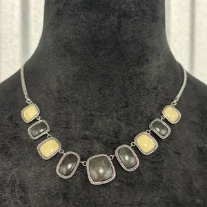 Monet Necklace Womens Silver Tone Resin Stones Adjustable Signed - Picture 1 of 9