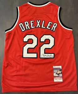 PORTLAND TRAIL BLAZERS’ CLYDE DREXLER AUTOGRAPHED RED JERSEY JSA - Picture 1 of 2
